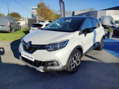 Voir le détail de l'offre de cette RENAULT Captur 0.9 TCe 90ch energy Intens Euro6c de 2019 en vente à partir de 187.36 €  / mois