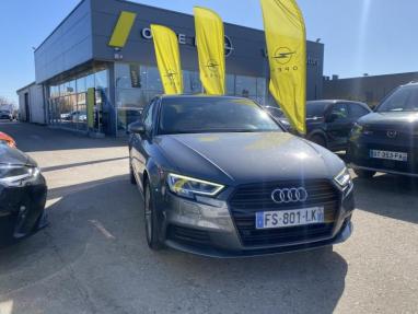 Voir le détail de l'offre de cette AUDI A3 Sportback 35 TFSI 150ch Mild Hybrid Design Luxe S tronic 7 de 2020 en vente à partir de 302.42 €  / mois