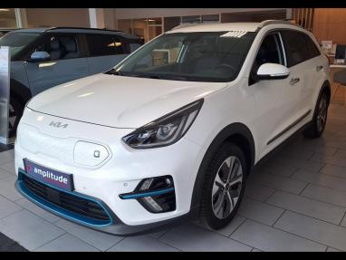Voir le détail de l'offre de cette KIA e-Niro Design 204ch de 2022 en vente à partir de 195.46 €  / mois