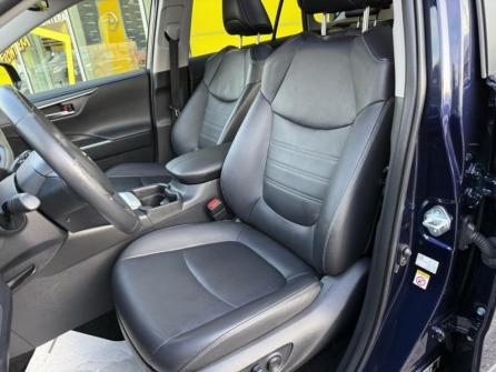 TOYOTA RAV4 Hybride 218ch Lounge 2WD à vendre à Melun - Image n°11