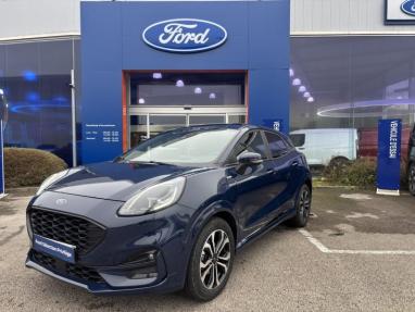 Voir le détail de l'offre de cette FORD Puma 1.0 Flexifuel 125ch S&S mHEV ST-Line de 2022 en vente à partir de 180.22 €  / mois
