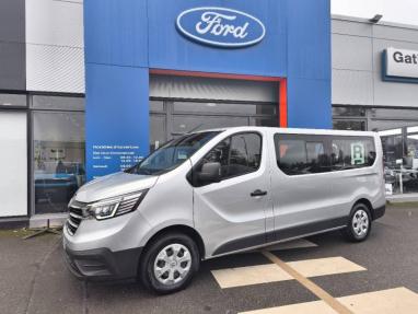 Voir le détail de l'offre de cette RENAULT Trafic Combi L2 2.0 Blue dCi 150ch S&S Zen 8 places de 2023 en vente à partir de 386.62 €  / mois