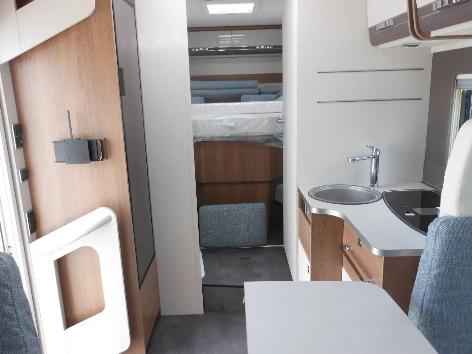 Image Dethleffs Just T Trend 7052 DBL Profilé